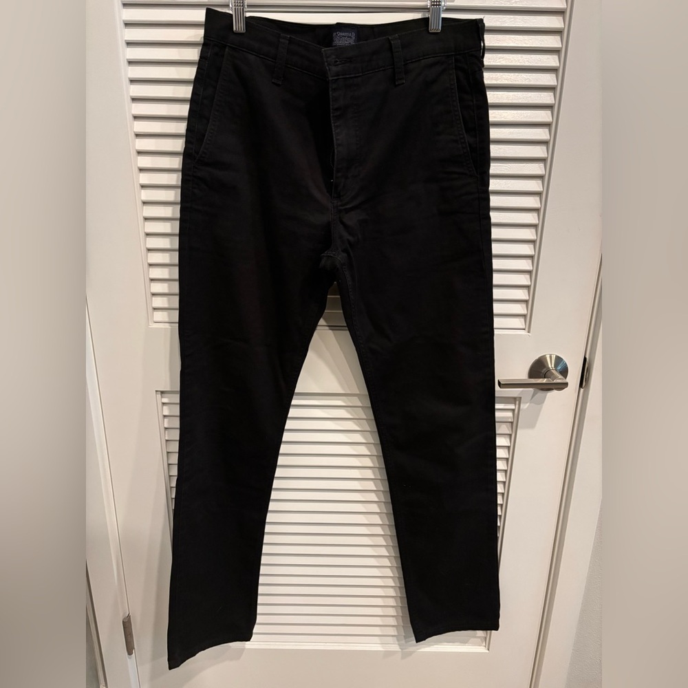 Black Levi jeans 33x34